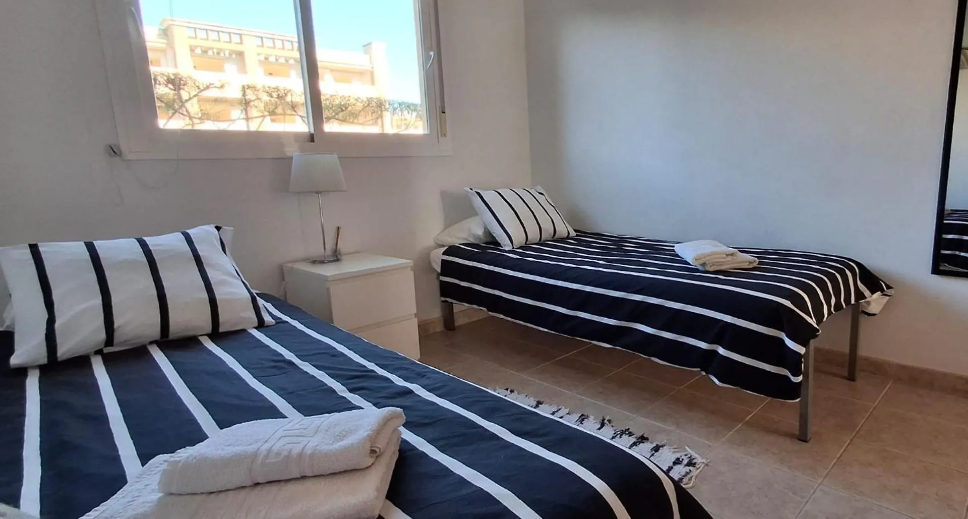 アパート Superb 2 Beds Casares Del Solアパートメント